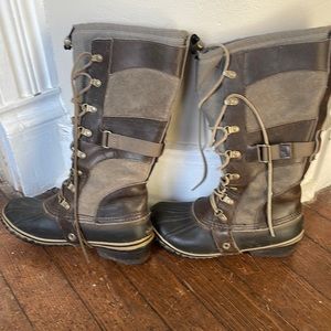 COPY - Sorel conquest Carley Boots.  Great shape.  Worn only a half dozen times.